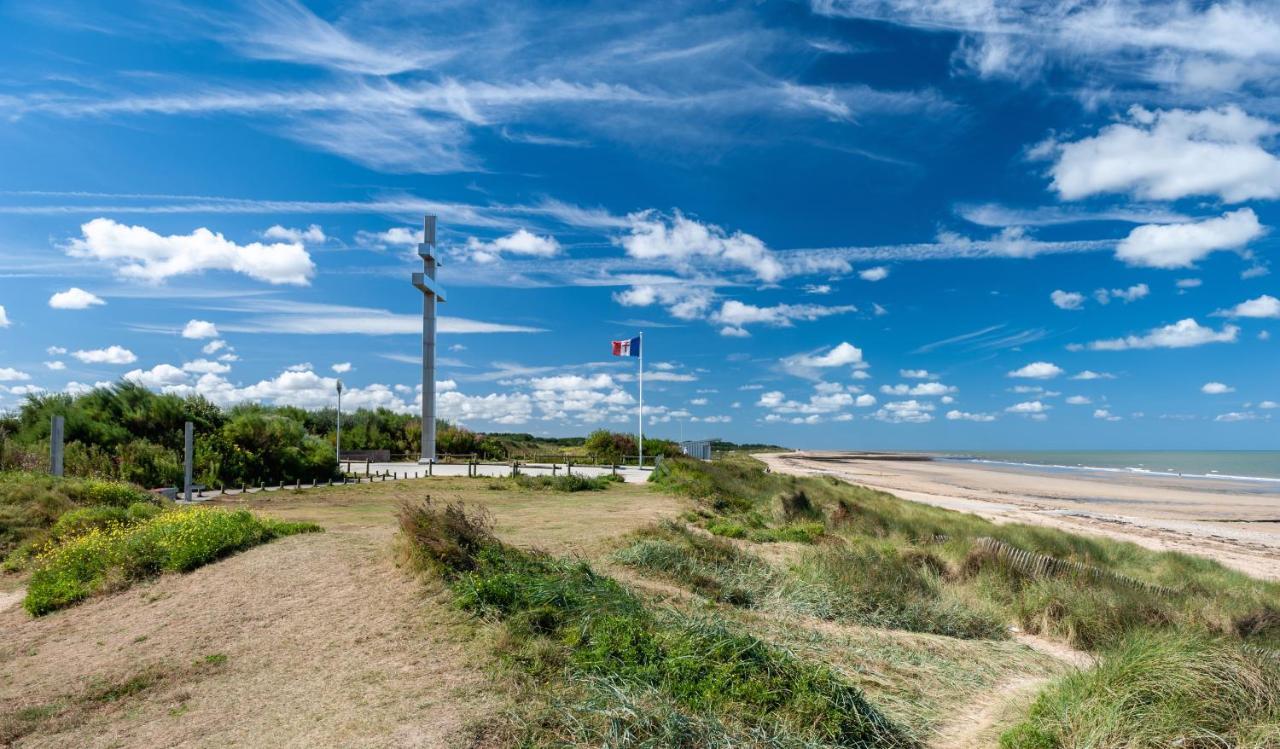 La Courette, Maison Avec Cour Proche Plage Graye-sur-Mer Bagian luar foto