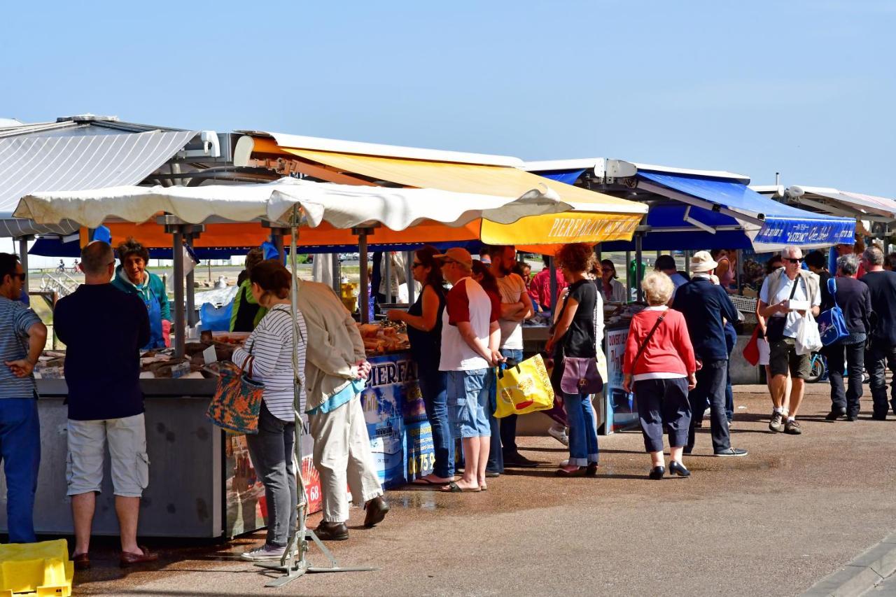La Courette, Maison Avec Cour Proche Plage Graye-sur-Mer Bagian luar foto